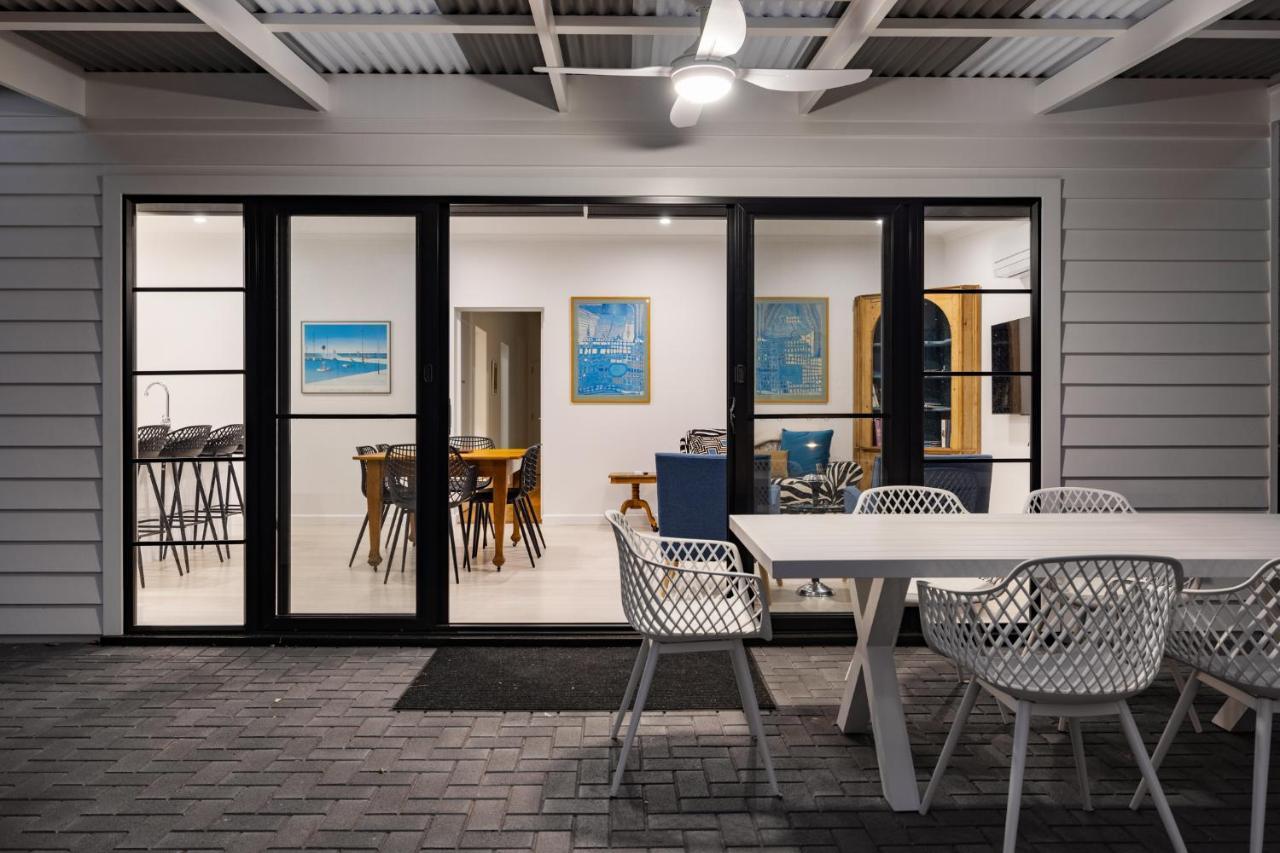 Deco Beach Luxury Apartments Port Lincoln Luaran gambar